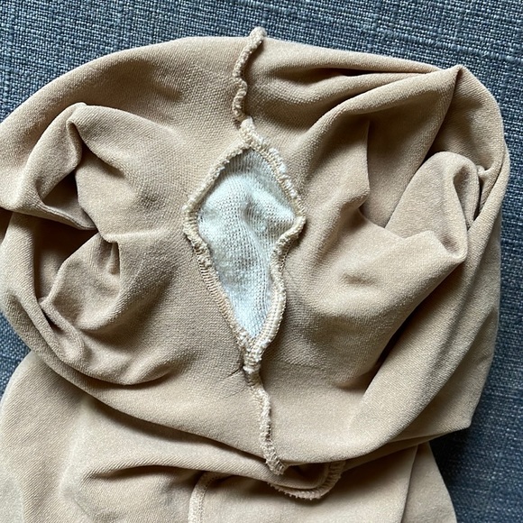 Capezio Nude Bodytights - Picture 4 of 6